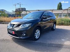 Продажа б/у Nissan X-Trail 2016 года в Киеве - купить на Автобазаре