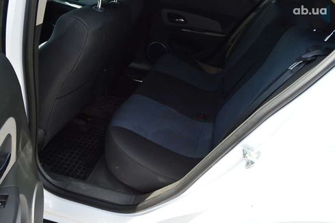 Chevrolet Cruze 2010 - фото 12