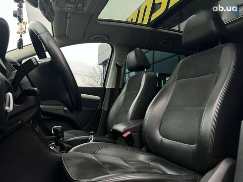 Volkswagen Sharan 2011 - фото 14