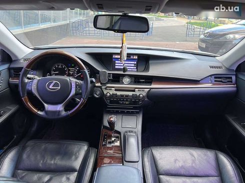 Lexus ES 2012 - фото 23
