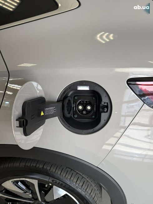 BYD Song Plus 2025 - фото 11