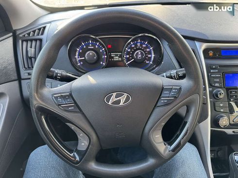Hyundai Sonata 2012 - фото 16