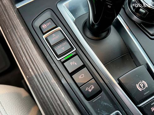 BMW X5 2016 коричневый - фото 32