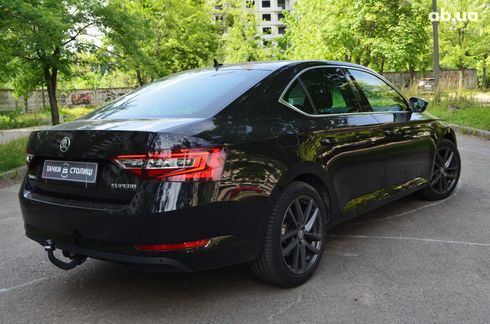 Skoda Superb 2018 черный - фото 4