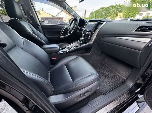 Mitsubishi Pajero Sport 2019 - фото 29