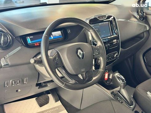 Renault Zoe 2019 - фото 25
