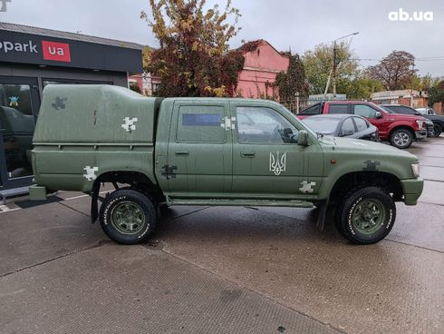 Toyota Hilux 1994 синий - фото 6