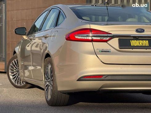 Ford Fusion 2016 - фото 19
