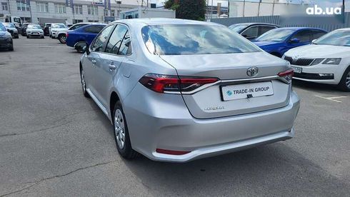 Toyota Corolla 2021 - фото 14