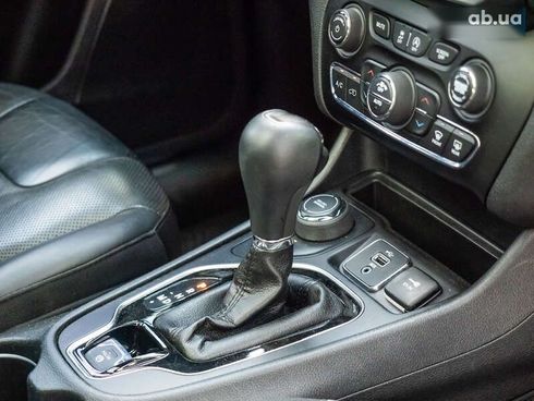 Jeep Cherokee 2018 - фото 19