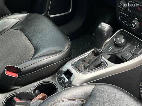 Jeep Compass 2018 серый - фото 35