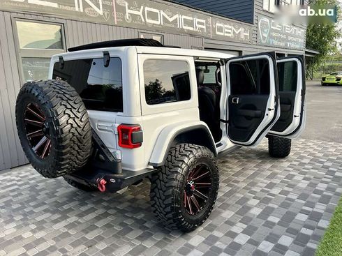 Jeep Wrangler 2020 - фото 17