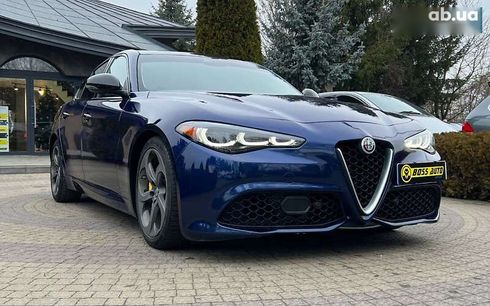 Alfa Romeo Giulia 2017 - фото 9