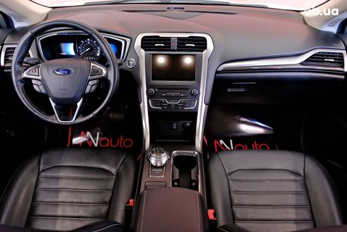 Ford Fusion 2017 белый - фото 7