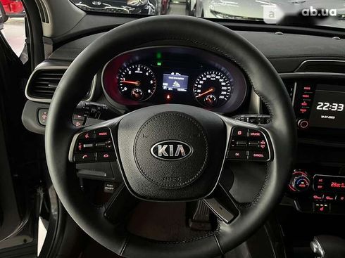 Kia Sorento 2019 - фото 11