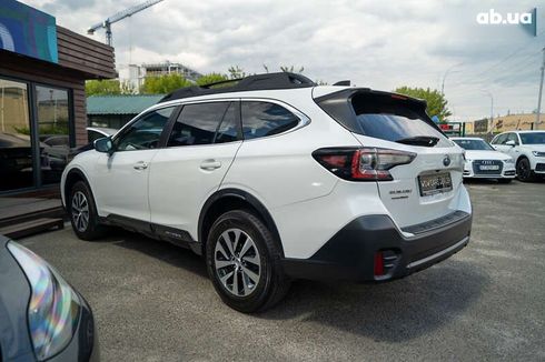 Subaru Outback 2019 - фото 11