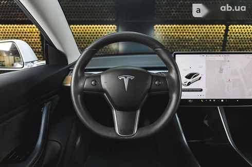 Tesla Model 3 2020 - фото 21