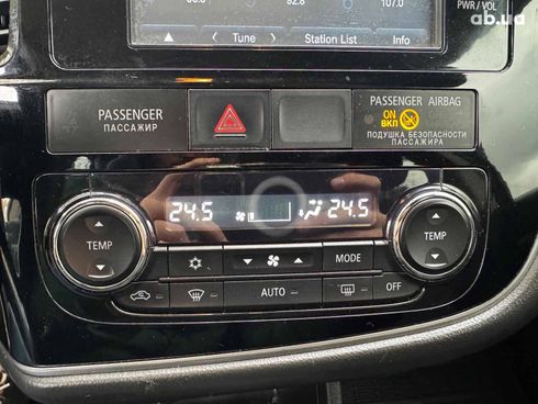 Mitsubishi Outlander 2016 синий - фото 55