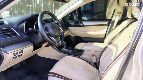 Subaru Legacy 2017 - фото 10