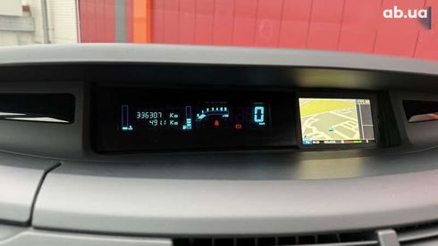 Renault Espace 2014 - фото 27