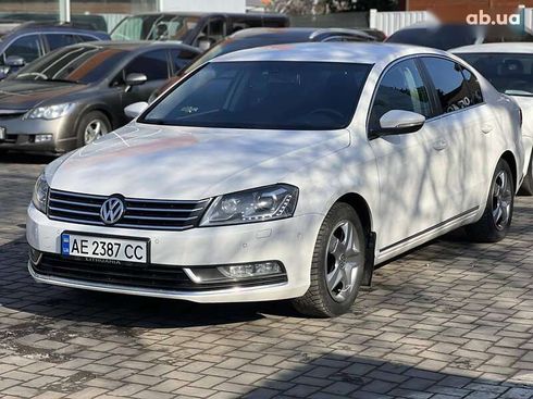 Volkswagen Passat 2014 - фото 8