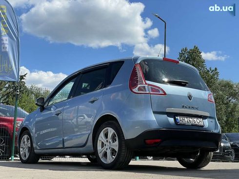 Renault Scenic 2011 - фото 21