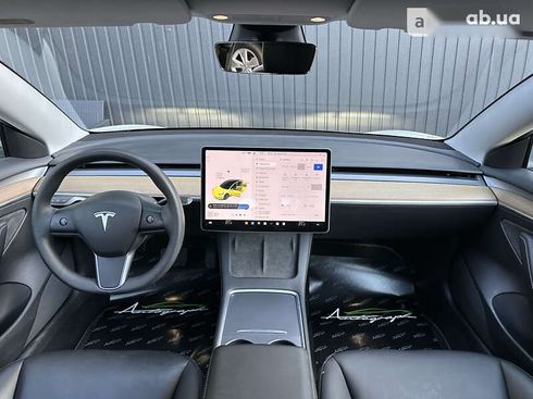 Tesla Model 3 2021 - фото 26