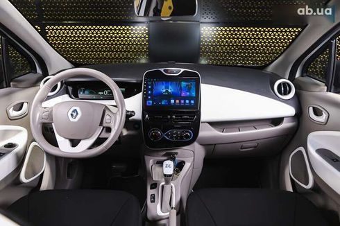 Renault Zoe 2018 - фото 23
