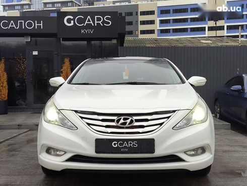 Hyundai Sonata 2010 - фото 2