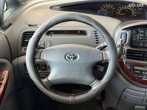 Toyota Previa 2001 синий - фото 16