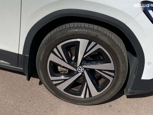 Volkswagen ID.6 X 2022 - фото 22