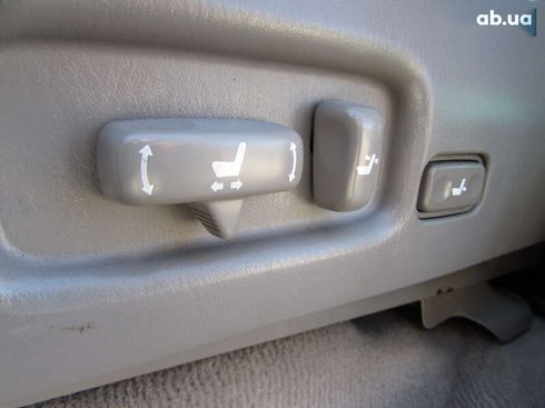 Toyota Land Cruiser 2004 - фото 25