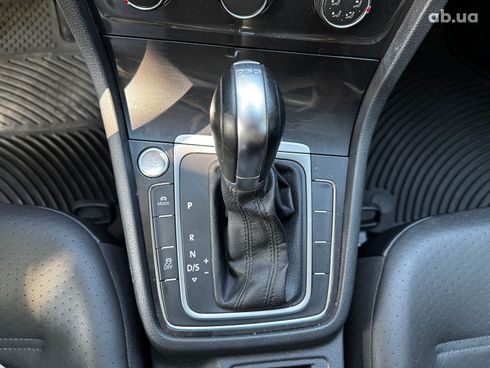 Volkswagen Golf 2017 черный - фото 20
