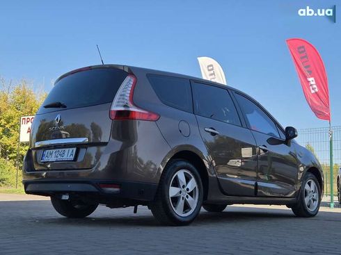 Renault Scenic 2010 - фото 15
