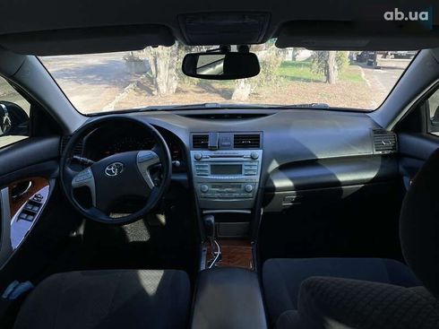 Toyota Camry 2008 - фото 15