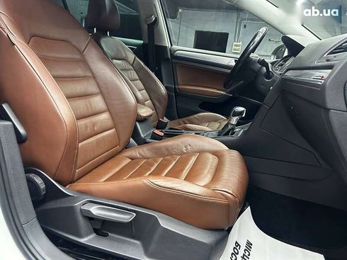 Volkswagen e-Golf 2015 - фото 13