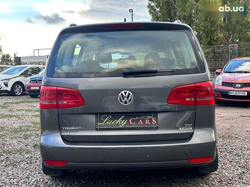 Volkswagen Touran 2015 - фото 7