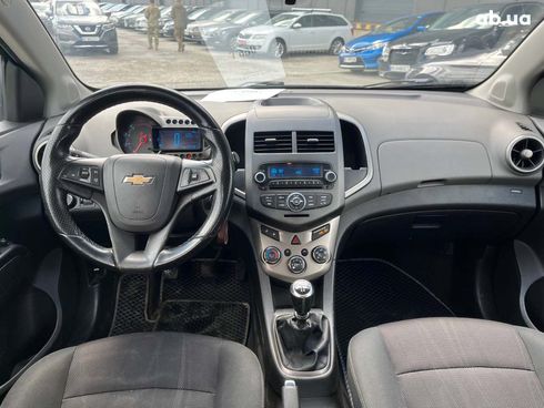 Chevrolet Aveo 2011 черный - фото 31