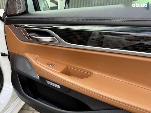 BMW 7 серия 2016 - фото 27