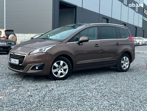 Peugeot 5008 2014 коричневый - фото 2