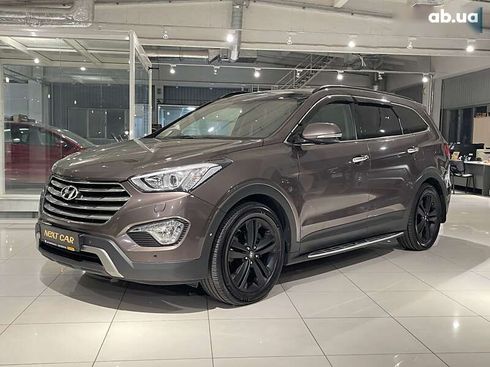 Hyundai Grand Santa Fe 2015 - фото 9