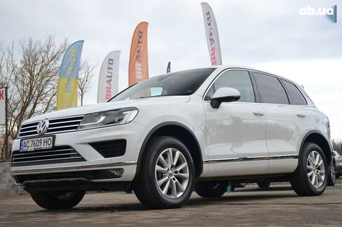 Volkswagen Touareg 2015 - фото 2