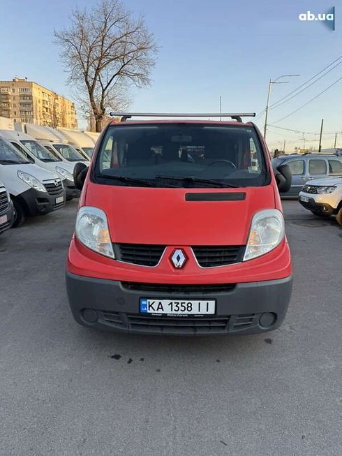 Renault Trafic 2012 - фото 4