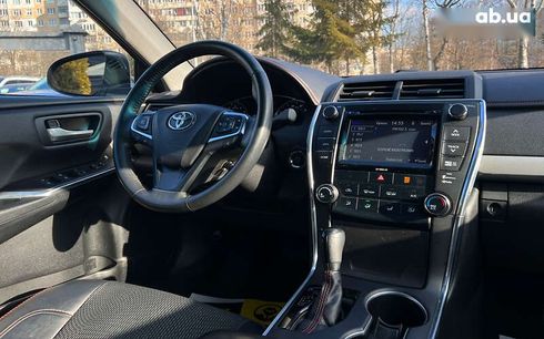 Toyota Camry 2016 - фото 12