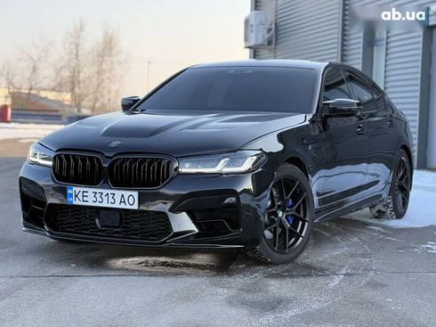 BMW 5 серия 2018 - фото 2