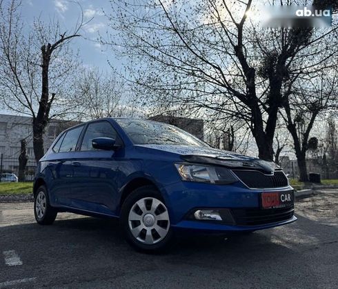 Skoda Fabia 2017 - фото 11