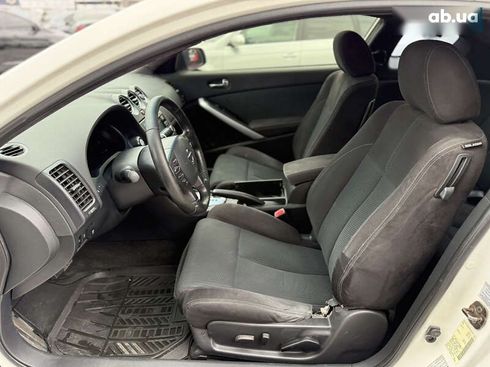 Nissan Altima 2010 - фото 19