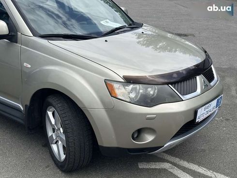 Mitsubishi Outlander 2009 - фото 10