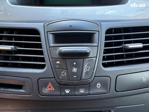 Renault Laguna 2011 бежевый - фото 16
