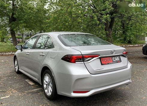 Toyota Corolla 2020 - фото 15